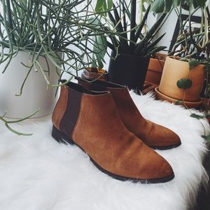 Nine West Nolynn Leather Chelsea Booties